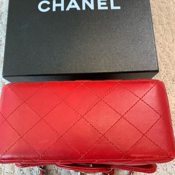 Chanel Lambskin Quilted Mini Square Flap Red - Picture 4 of 10